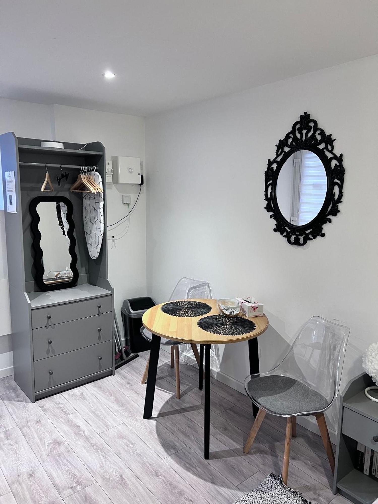 Le Patcho Charmant Studio Confortable & Chaleureux , Idealement Situe Proche Centre Ville Quartier Neustadt Tribunal, Contades Strasbourg Eksteriør billede